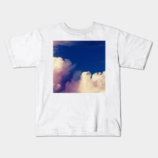 Blue Sky, Clouded Sky Scene, Vintage Wall Art, Cloudy Sky Landscape, Sunny Sky Kids T-Shirt